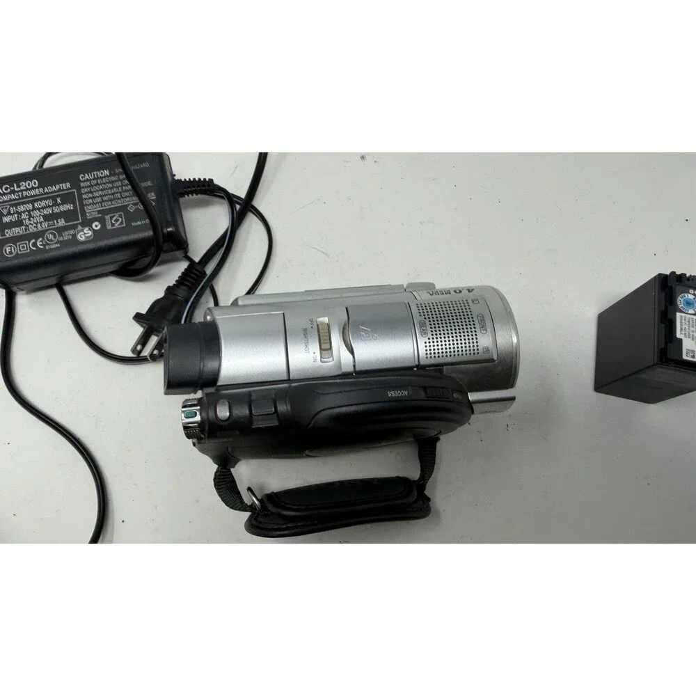 Sony Handycam DCR-DVD408 Carl Zeiss DVD Camcorder Tested Works! +Battery/Charger